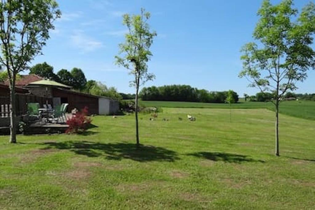 Les Verges Gites Exideuil-sur-Vienne Экстерьер фото